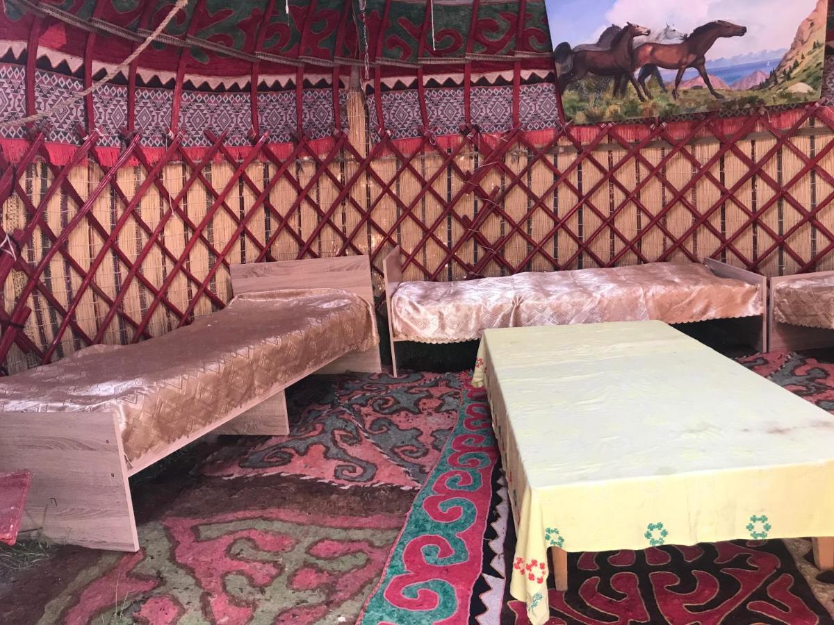 Guesthouse Bermet Tong Zewnętrze zdjęcie