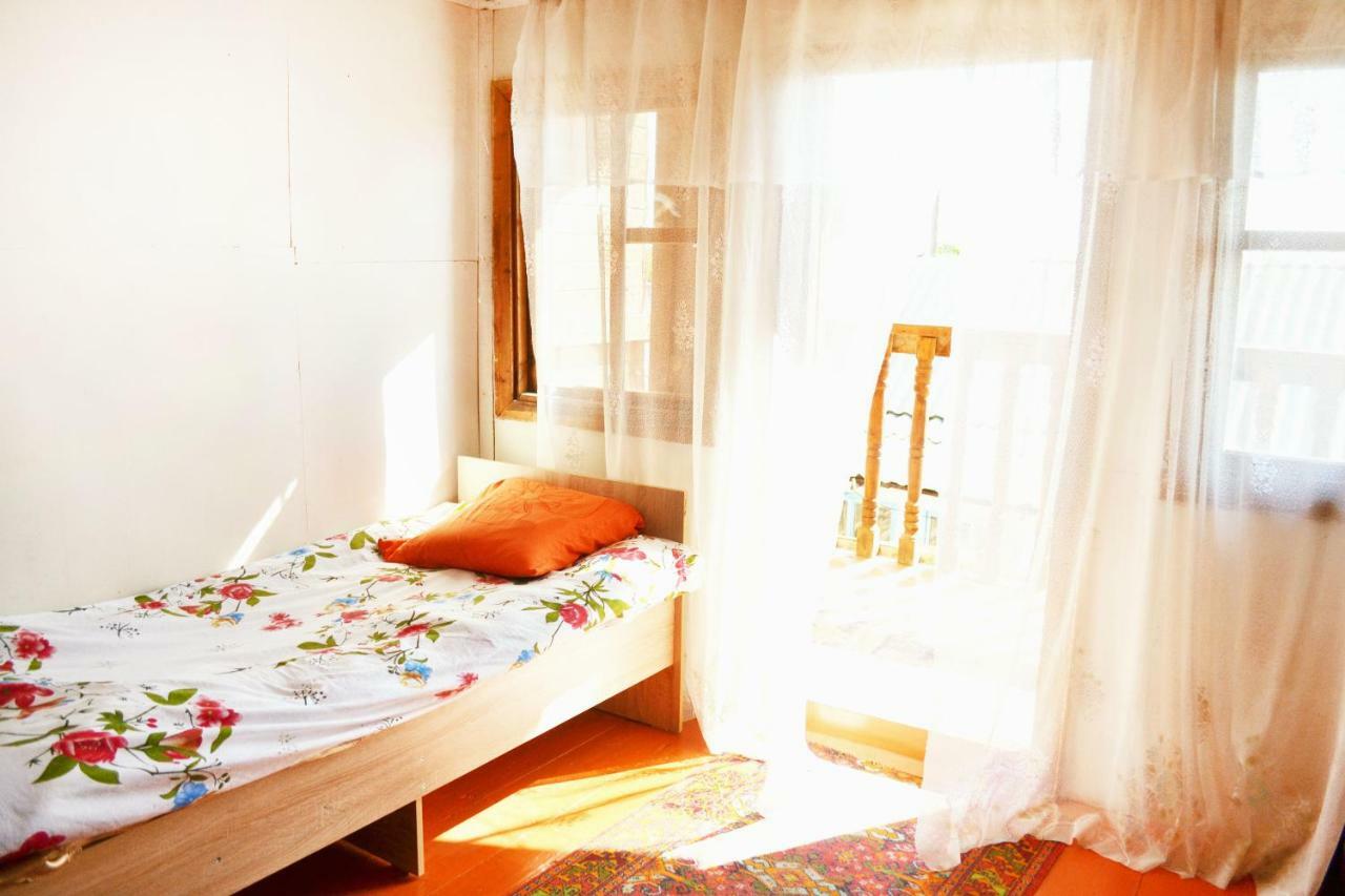 Guesthouse Bermet Tong Zewnętrze zdjęcie