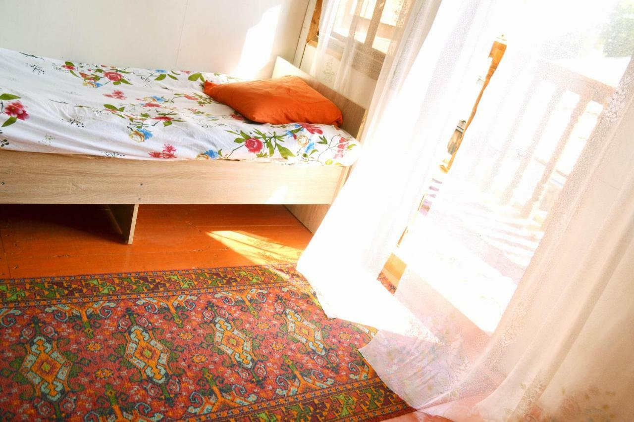 Guesthouse Bermet Tong Zewnętrze zdjęcie