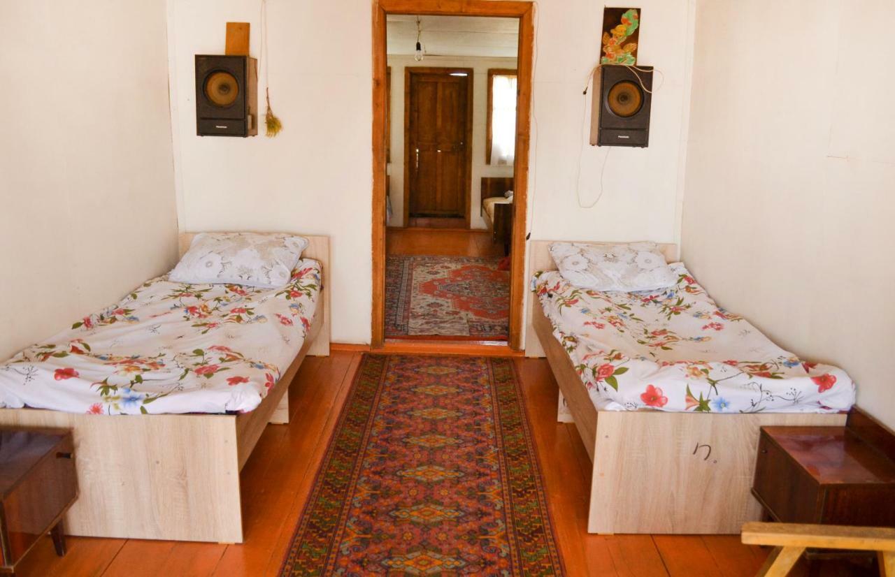 Guesthouse Bermet Tong Zewnętrze zdjęcie